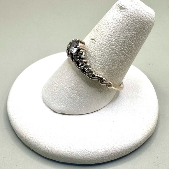 Pandora Sterling Silver Fairy Tale Tiara Wishbone Band Ring - Picture 3 of 5